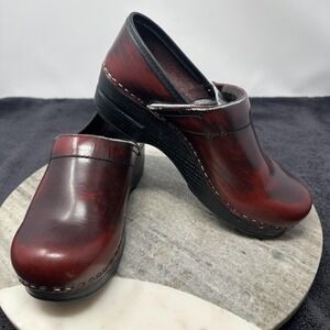 Dansko Professional Shoe Womens Size 37 US 7 Leather Clogs Slip On Comfort Nurse